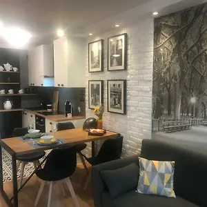 Grzybowska 6/10 Apartament